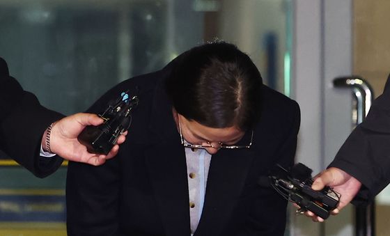 강남경찰서 출석 조사 마친 박나래