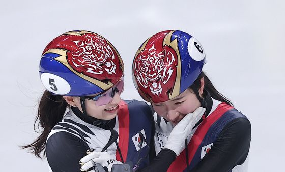 최민정, 2관왕 축하해