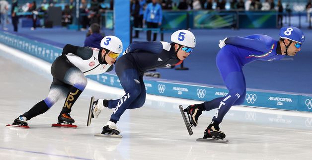 기회 엿보는 정재원