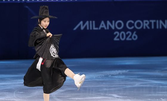 '사자보이즈'로 변신한 이해인