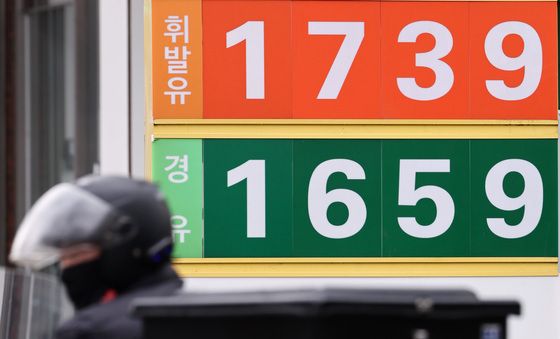 휘발유 가격 11주만에 상승세 전환