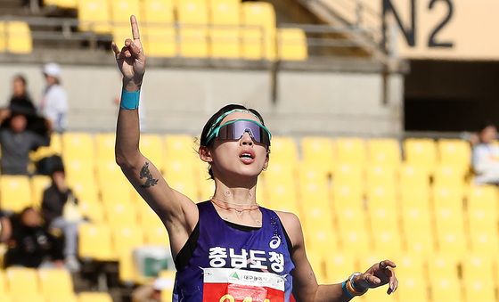 충남도청 최정윤, 대구마라톤 국내 여자 1위