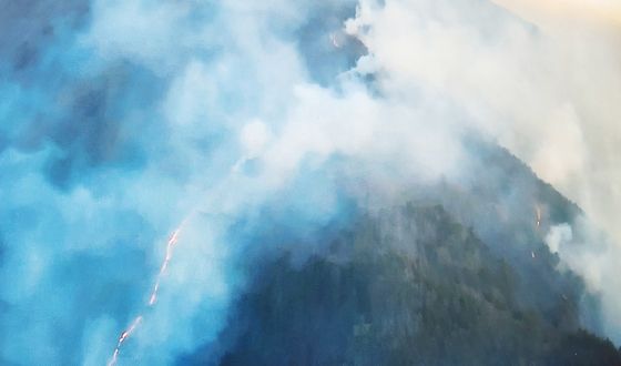 함양 산불 이틀째 확산