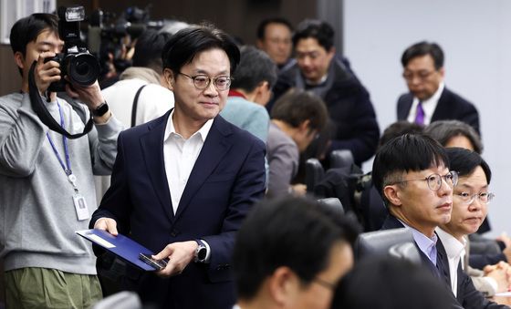 김정관 산업부 장관, 미국 관세판결 관련 대책회의 주재