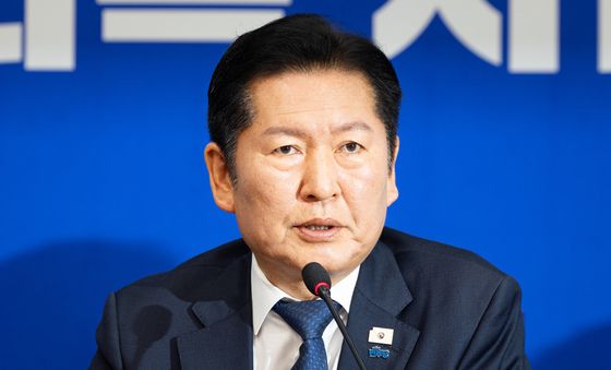 모두 발언하는 정청래 대표