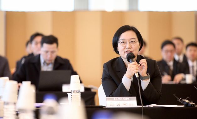 한성숙 장관, 방산 스타트업 육성 업무협약식 참석