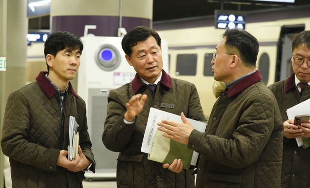 고속열차 교차운행 현장 점검하는 정왕국 SR 대표