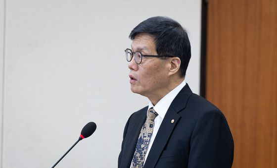 인사말하는 이창용 한국은행 총재