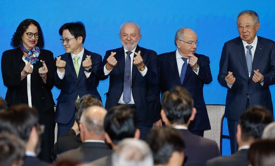 룰라 대통령 'K-하트 배워왔어요'