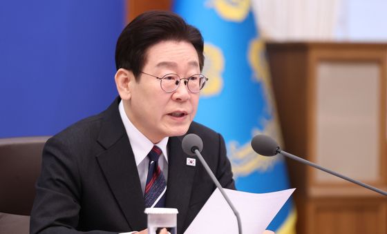 국무회의 발언하는 이재명 대통령