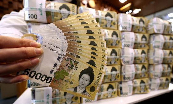 진정 조짐 보이는 원화 약세…원화 실질가치 반등