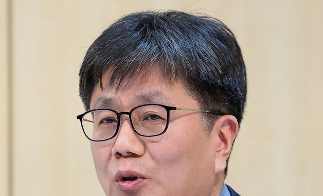 창간 60주년 맞은 '창작과 비평' 염종선 창비 대표이사