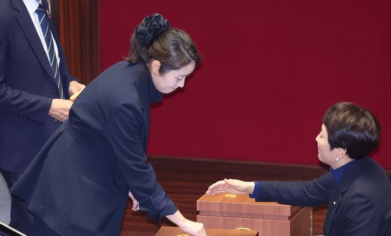 체포동의안 투표하는 강선우