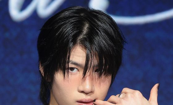 초코 예찬, 강렬한 눈빛