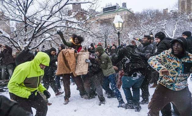 [포토] 폭설을 즐기는 뉴요커들