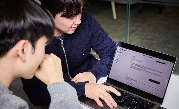 SKT, 세계 무대서 국가대표 AI 모델 신뢰성 검증한다