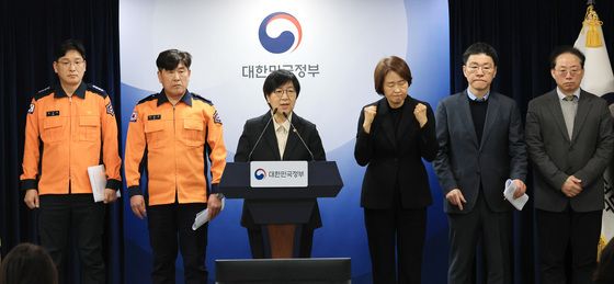 응급환자 이송쳬게 혁신 시범사업 브리핑하는 정은경 장관