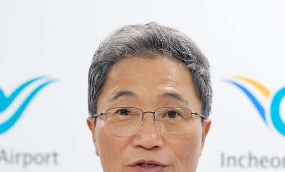 '지방선거 출마 생각 없다' 지방선거 입장 밝힌 이학재 사장