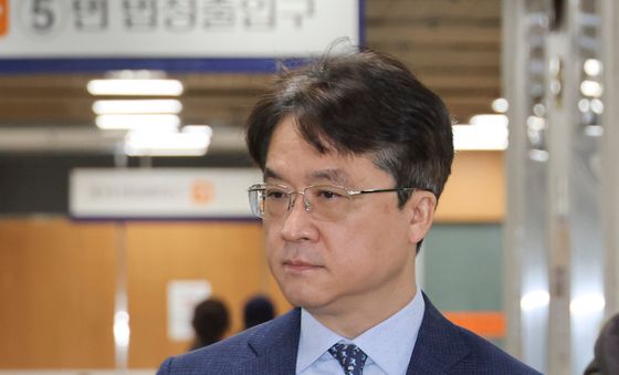 60억원대 배임·횡령 혐의 박현종 bhc 전 회장 공판 시작