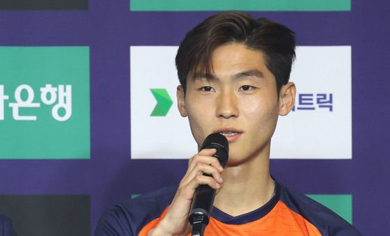 시즌 각오 밝히는 제주 김륜성