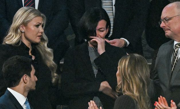 [포토] 오열하는 '우크라 난민 살인' 피해자 유족