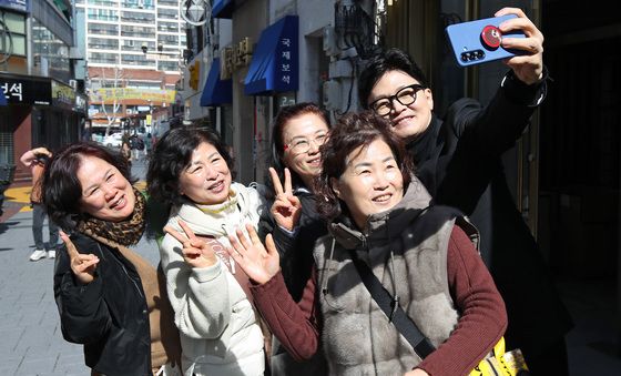 한동훈, 대구시민과 찰칵!