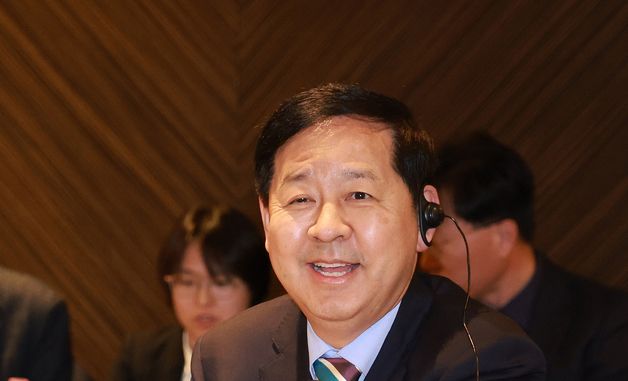 개회사하는 구윤철 부총리