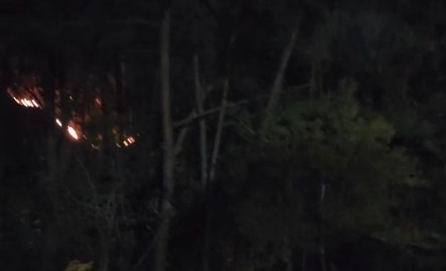 영주 야산 전투기 추락 여파로 산불 발생