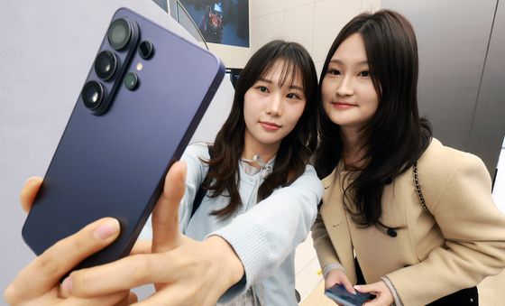 갤럭시 S26 시리즈로 찍어보는 '셀카'