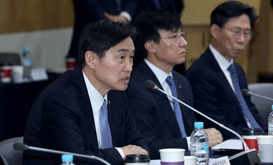 발언하는 이병래 손해보험협회장