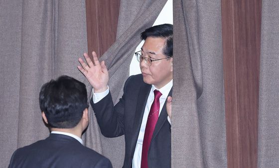 투표 마친 송언석