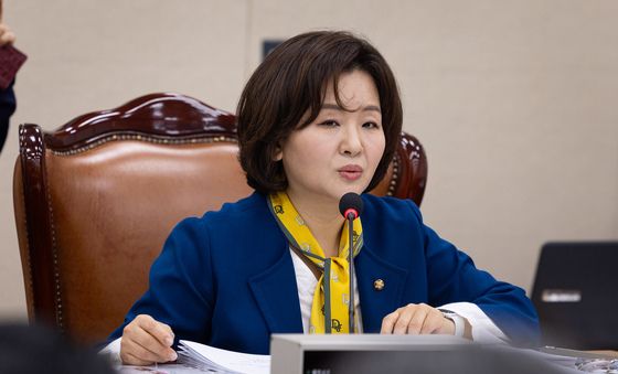 합의된 의사일정 불참 비판하는 이수진 복지위 법안심사2소위원장