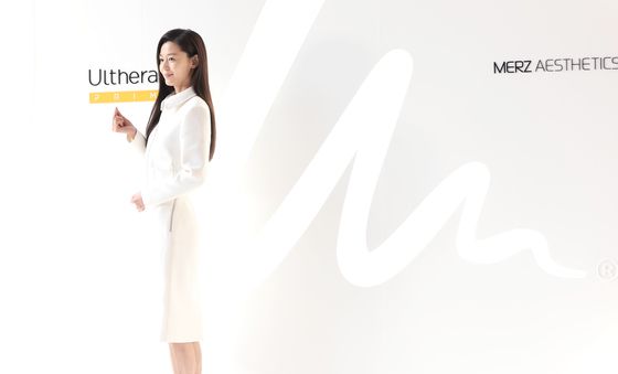 전지현, 지방 제로 근육질 몸매