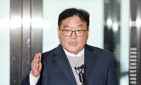 기자회견 갖는 엄희준 검사