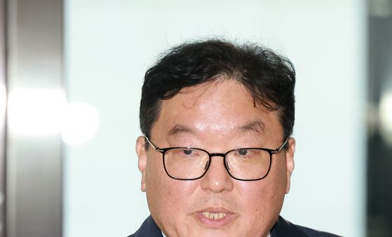 기자회견 갖는 엄희준 검사