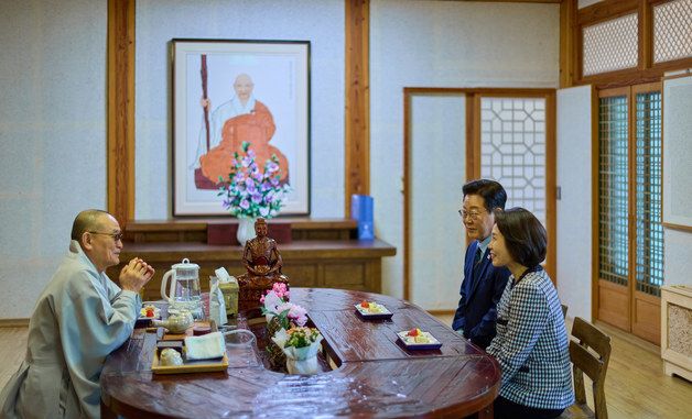 송광사 찾은 이재명 대통령