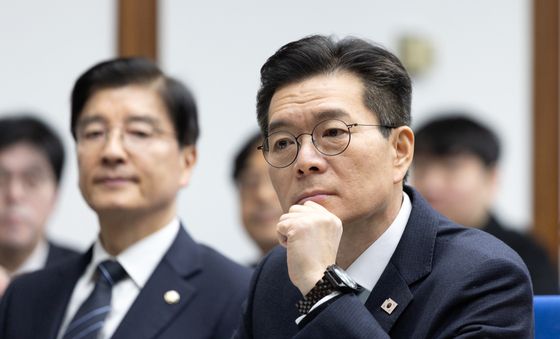 서울시 시내버스 준공영제 정책 토론회 참석한 정원오 성동구청장