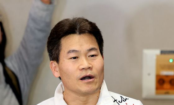 입장 밝히는 전한길