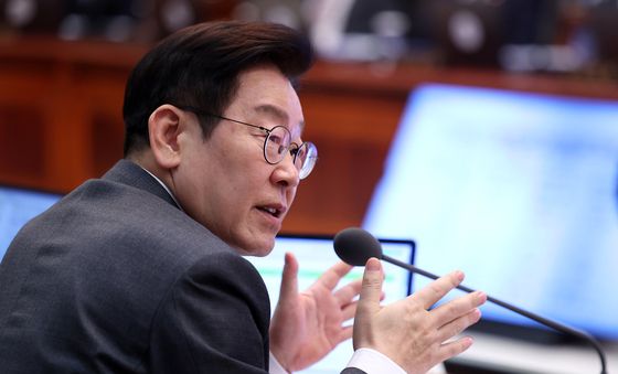 국무회의 발언하는 이재명 대통령