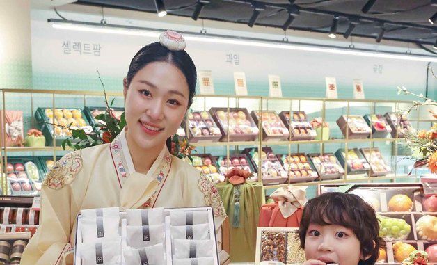 신세계백화점, '300년 명품 곶감 설 선물세트 선봬