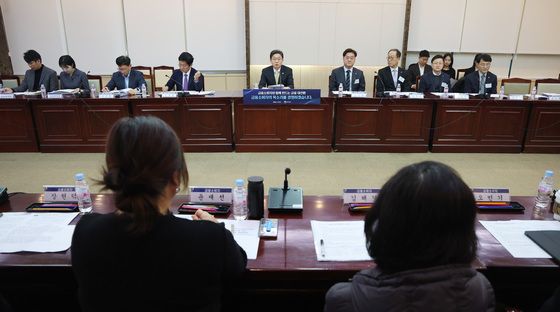 이억원 금융위원장, 금융소비자 현장메신저 간담회 주재