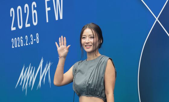 서울패션위크 찾은 황보