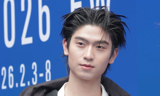 태국 배우 토마스, 서울패션위크 참석