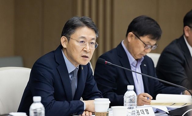 발언하는 권대영 금융위 부위원장