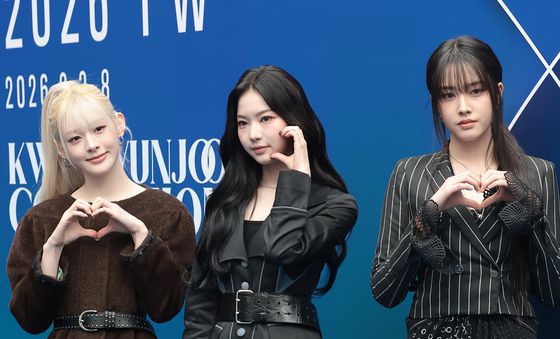 스테이씨, 서울패션위크에 사랑을