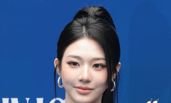 트리플에스 신위, 완성형 미모