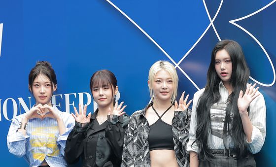 에버글로우, 페노메논시퍼 패션쇼 잘 볼게요