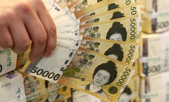 지난해 시중 화폐 증가율 코로나 이후 최고