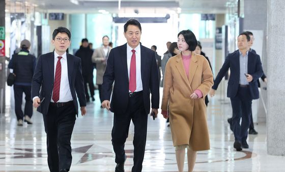 시내버스 필수공익사업 토론회 참석하는 오세훈