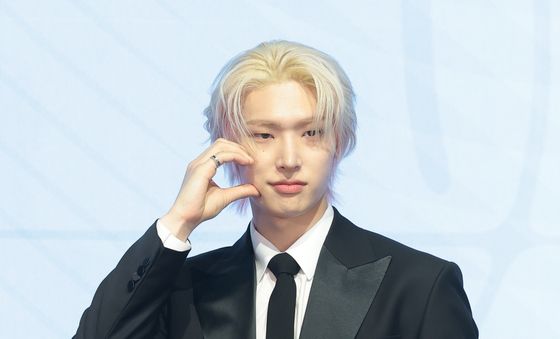 민기의 볼 하트